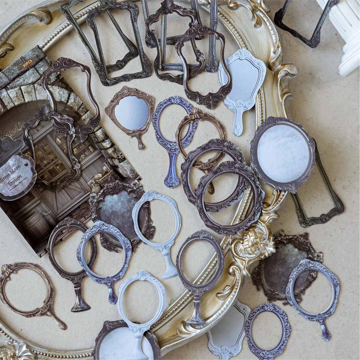 1 Bag Retro Style Junk Journal Kit Antique Lock Mirror Pocket Watch Stickers for Scrapbooking DIY Craft & Journal Decoration